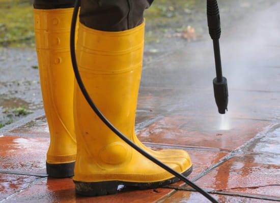 Concrete & Brick Cleaning